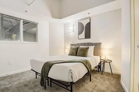 Cozysuites - 2Br With Direct Skybridge Access #5 Indianapolis Exterior photo